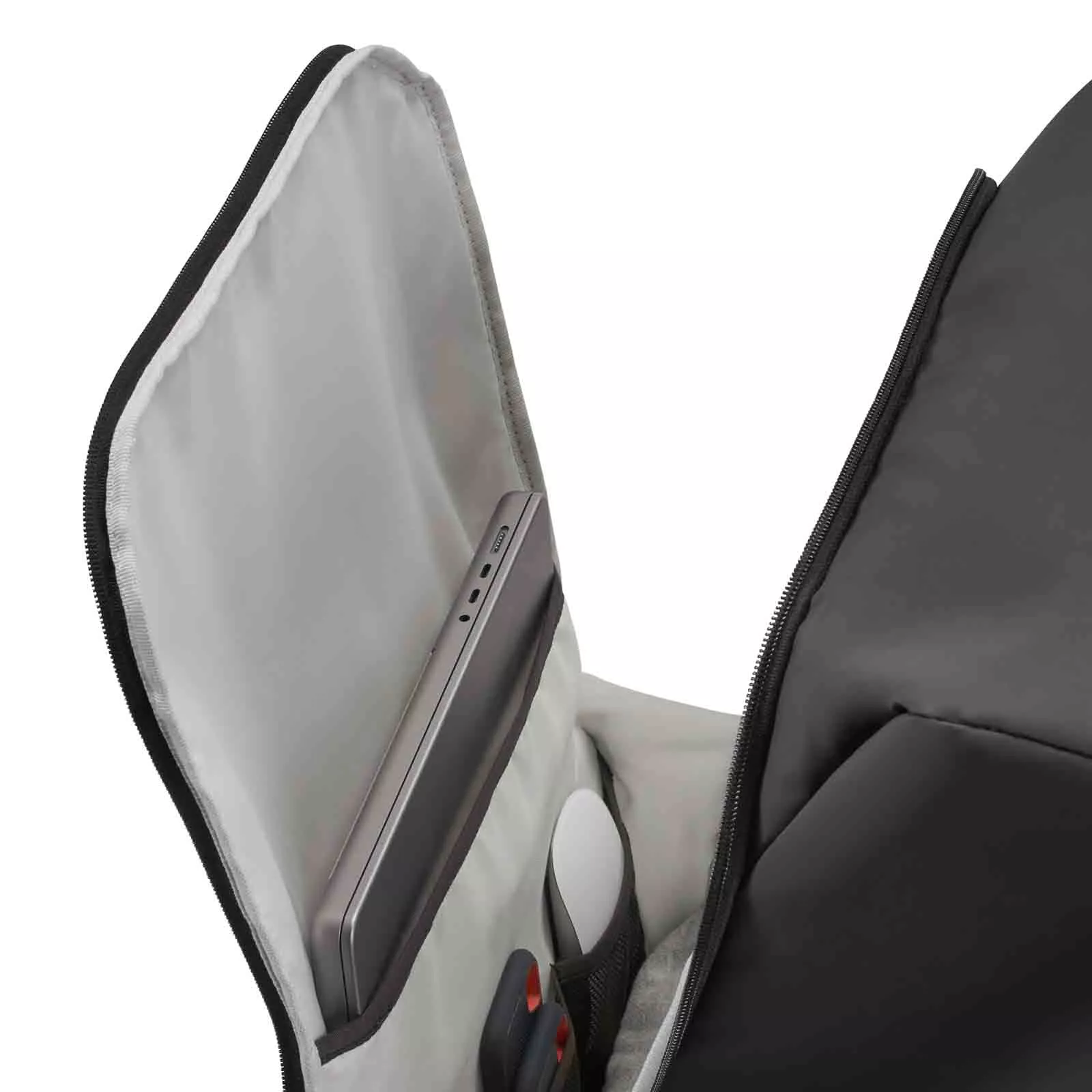 81251_990-14.jpg 80L Rollentasche